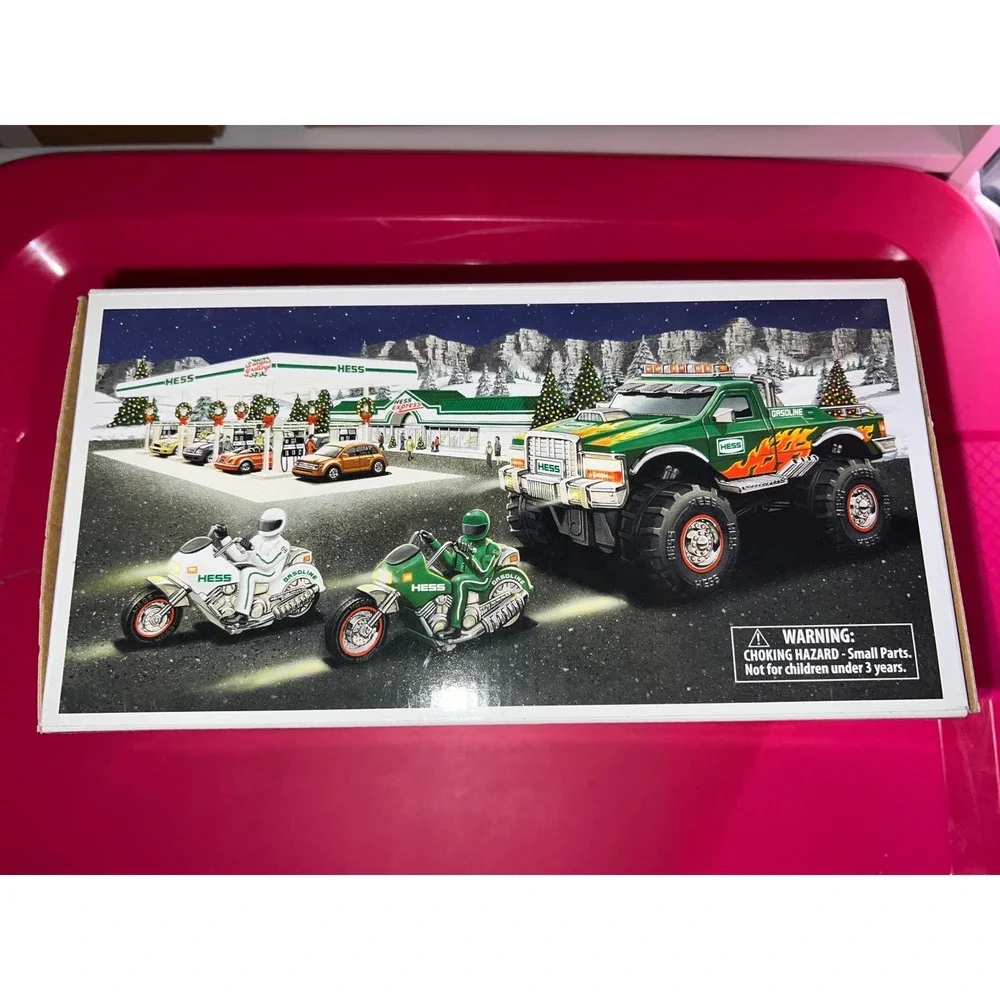 2007 Hess Monster Truck Motorcycles Lights and Sounds Green Toy Collectible New